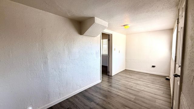 5547 W Gardenia Avenue, Glendale, AZ 85301