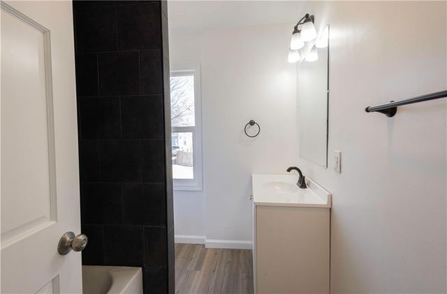 2130 E 24th Street, Kansas City, MO 64123