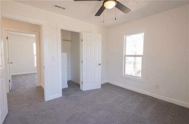 2130 E 24th Street, Kansas City, MO 64123