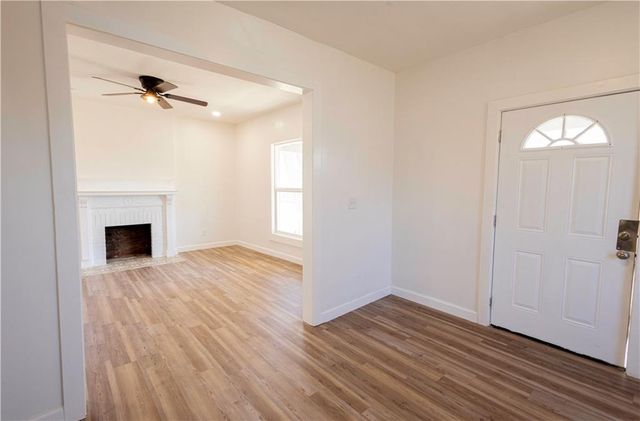 2130 E 24th Street, Kansas City, MO 64123