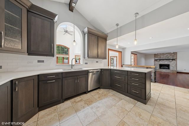 17730 Brook Hill Drive, Orland Park, IL 60467