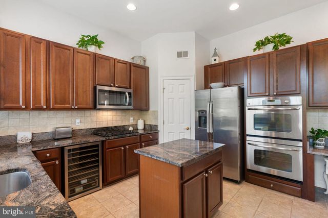 13090 TAVERNER LOOP, Woodbridge, VA 22192