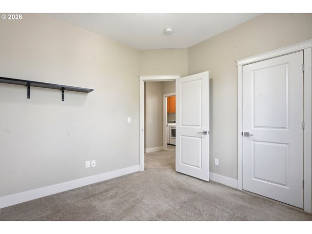 2121 Nw 163RD Ter, Beaverton, OR 97006