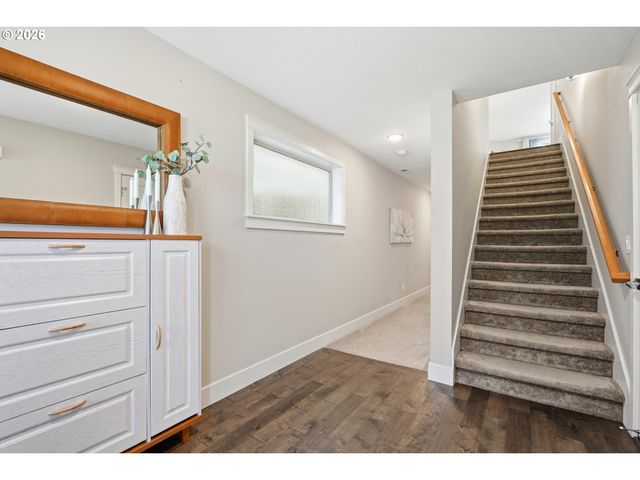2121 Nw 163RD Ter, Beaverton, OR 97006