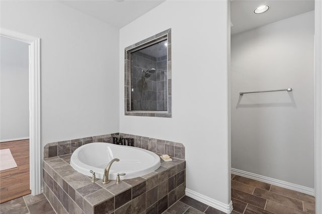 16811 Bornish Hill Court, Humble, TX 77346