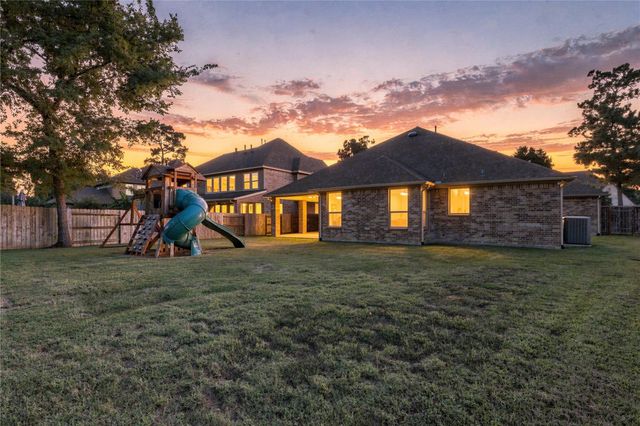 16811 Bornish Hill Court, Humble, TX 77346
