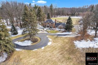 28351 W 14 Mile Road, Farmington Hills, MI 48334