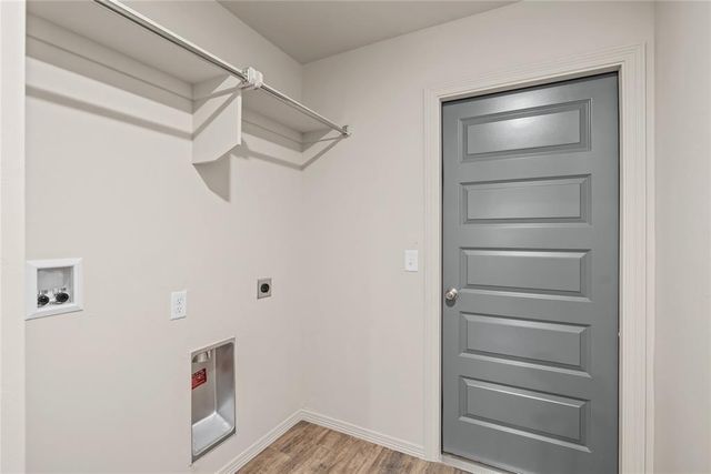 4637 Lincoln Landing, Harrah, OK 73045