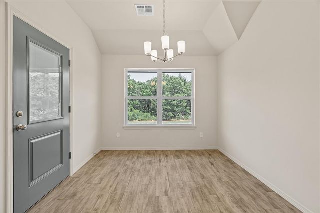 4637 Lincoln Landing, Harrah, OK 73045