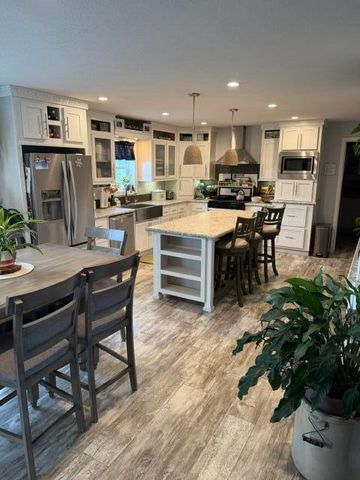 3688 Hollyfield Drive, Cedar Springs, MI 49319