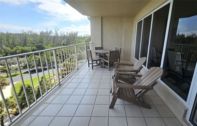 4001 N Ocean Blvd 702, Boca Raton, FL 33431