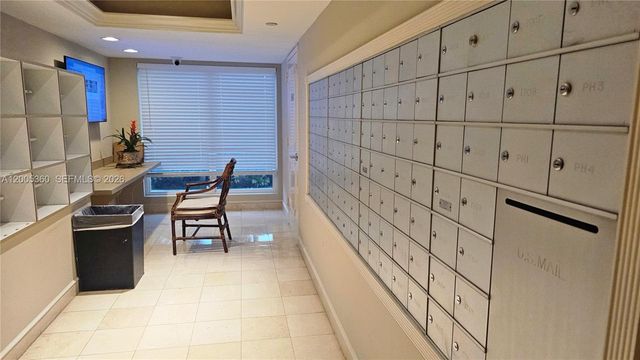 4001 N Ocean Blvd 702, Boca Raton, FL 33431