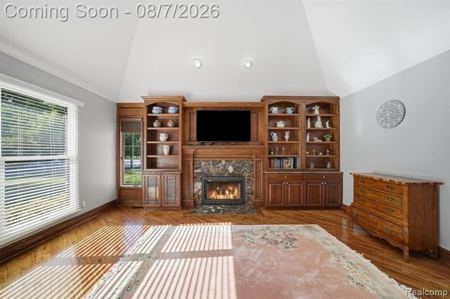 53134 Alyssa Court, Utica, MI 48315