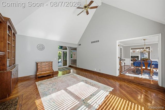 53134 Alyssa Court, Utica, MI 48315