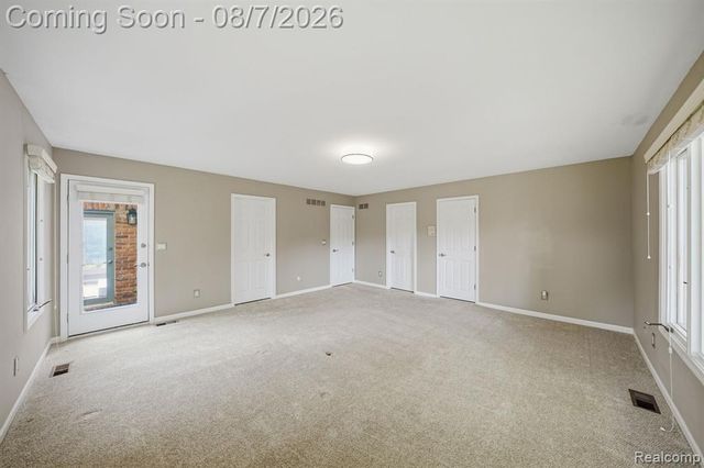 53134 Alyssa Court, Utica, MI 48315