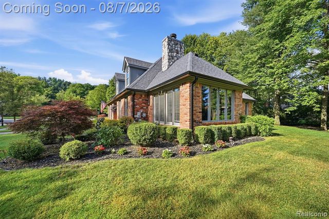 53134 Alyssa Court, Utica, MI 48315