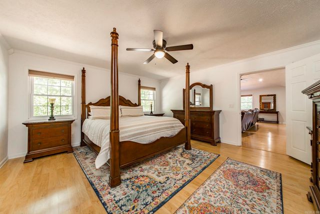 842 Dave Creek Parkway, Fairfield Bay, AR 72088