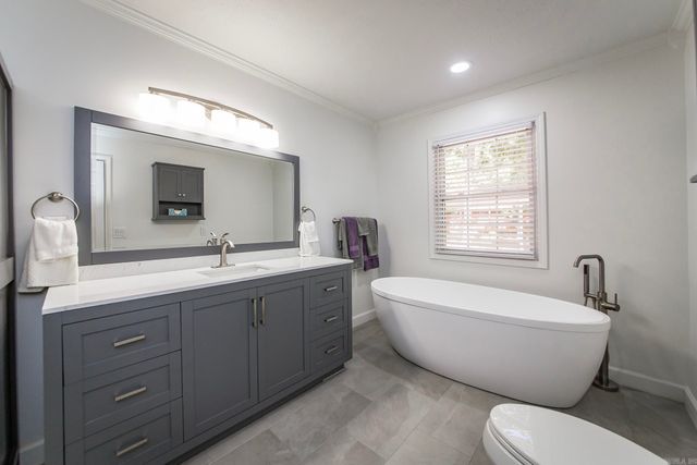 842 Dave Creek Parkway, Fairfield Bay, AR 72088