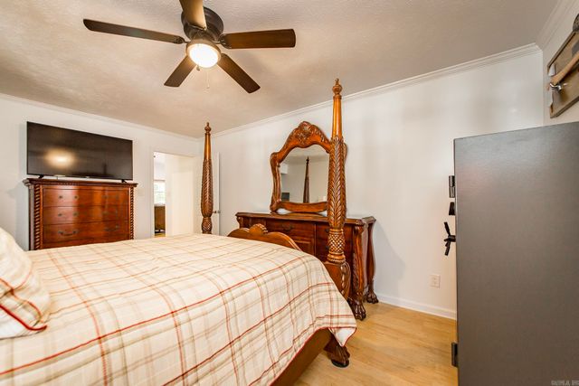 842 Dave Creek Parkway, Fairfield Bay, AR 72088