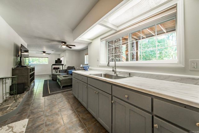 842 Dave Creek Parkway, Fairfield Bay, AR 72088