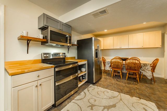 842 Dave Creek Parkway, Fairfield Bay, AR 72088