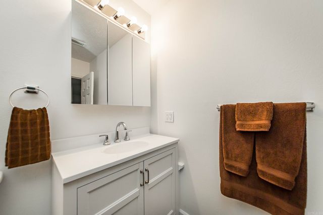 842 Dave Creek Parkway, Fairfield Bay, AR 72088