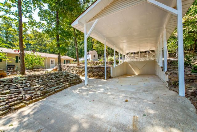 842 Dave Creek Parkway, Fairfield Bay, AR 72088