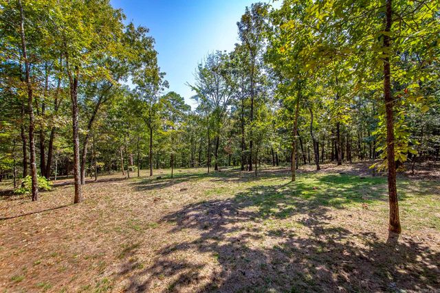 842 Dave Creek Parkway, Fairfield Bay, AR 72088