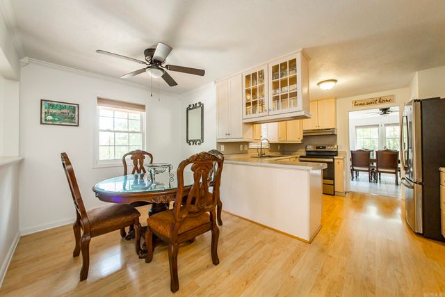 842 Dave Creek Parkway, Fairfield Bay, AR 72088