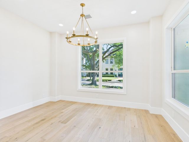 2808 Quenby Avenue, West University Place, TX 77005