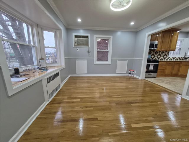 8019 UTOPIA Parkway, Jamaica Estates, NY 11432