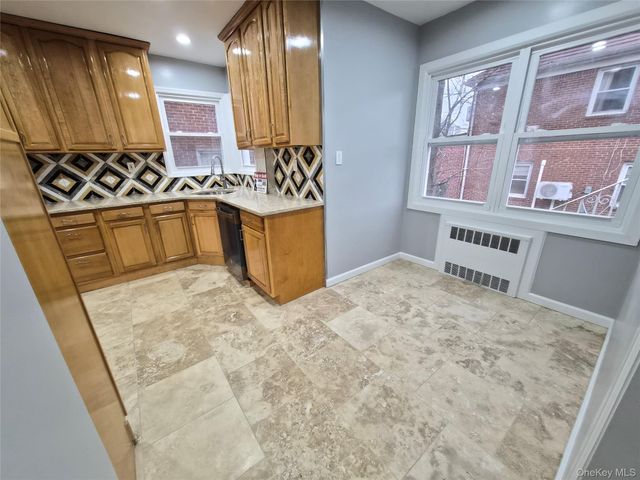 8019 UTOPIA Parkway, Jamaica Estates, NY 11432