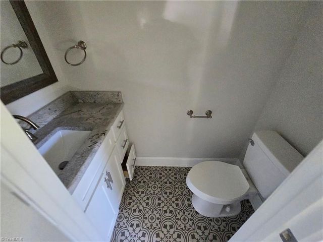 106 S Fieldcrest Road, Eden, NC 27288