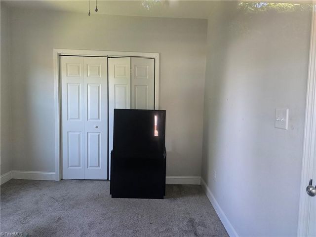 106 S Fieldcrest Road, Eden, NC 27288