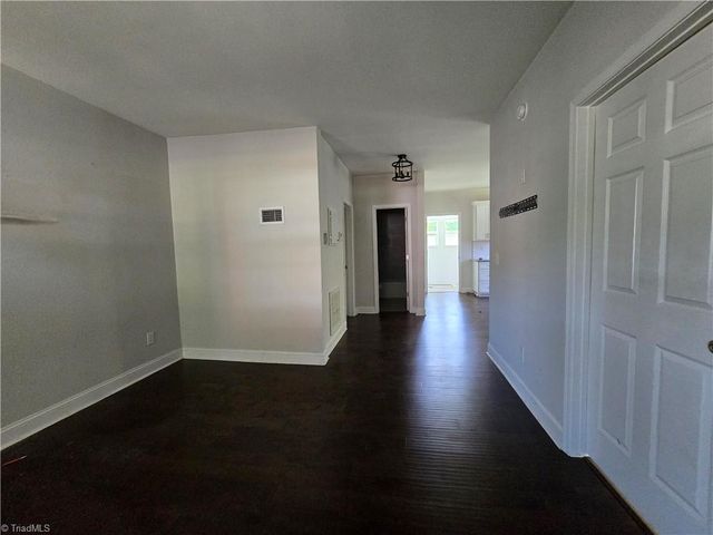 106 S Fieldcrest Road, Eden, NC 27288