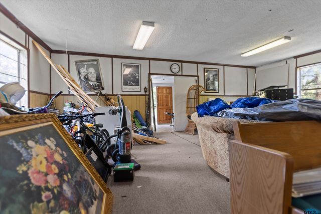 1140 N Hamlett Street, Athens, TX 75751