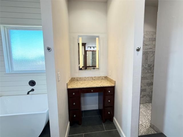 5005 Chauncey Lane, Shawnee, OK 74804