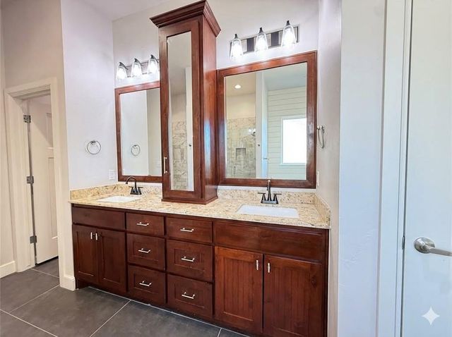 5005 Chauncey Lane, Shawnee, OK 74804