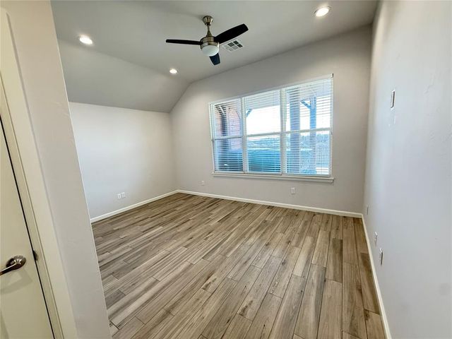 5005 Chauncey Lane, Shawnee, OK 74804