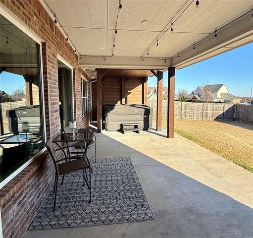 5005 Chauncey Lane, Shawnee, OK 74804