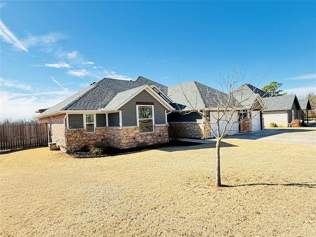 5005 Chauncey Lane, Shawnee, OK 74804