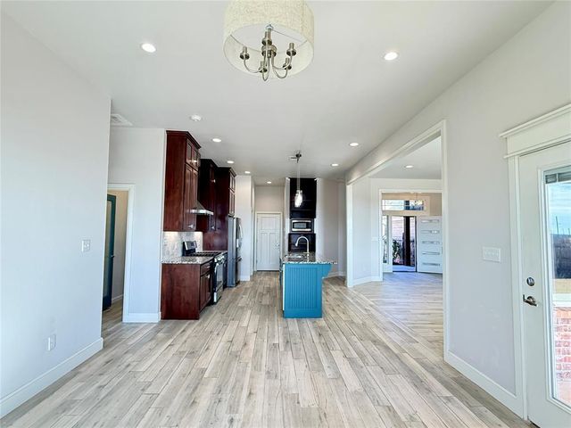 5005 Chauncey Lane, Shawnee, OK 74804