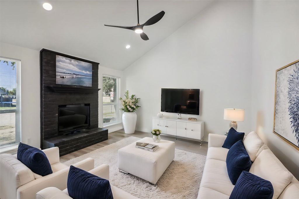 2401 Sherry Street A & B, Arlington, TX 76014