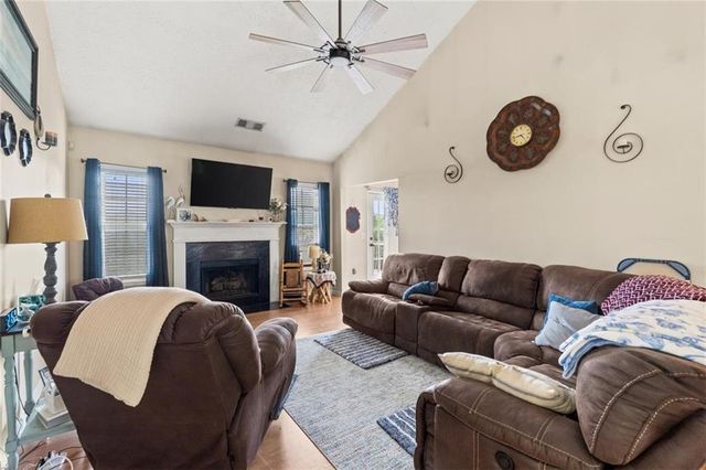 3439 Friendship Farm Drive, Buford, GA 30519