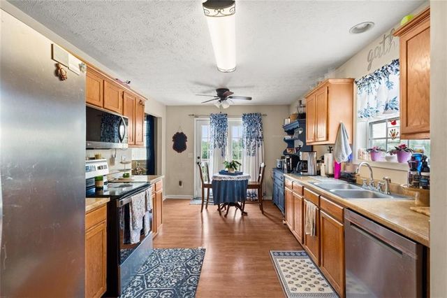 3439 Friendship Farm Drive, Buford, GA 30519