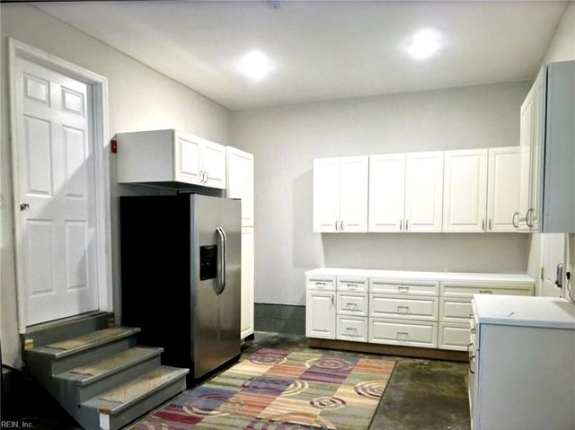 7 Jamal CT, Portsmouth, VA 23701
