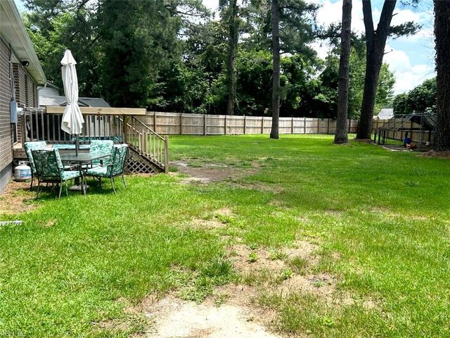 7 Jamal CT, Portsmouth, VA 23701