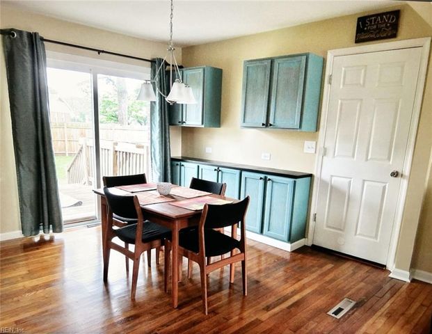 7 Jamal CT, Portsmouth, VA 23701