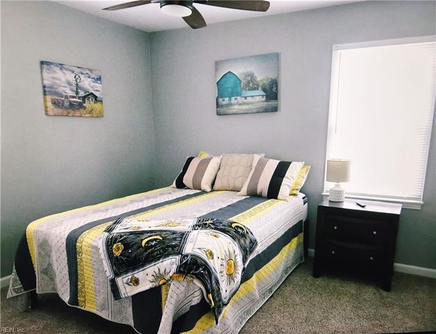 7 Jamal CT, Portsmouth, VA 23701