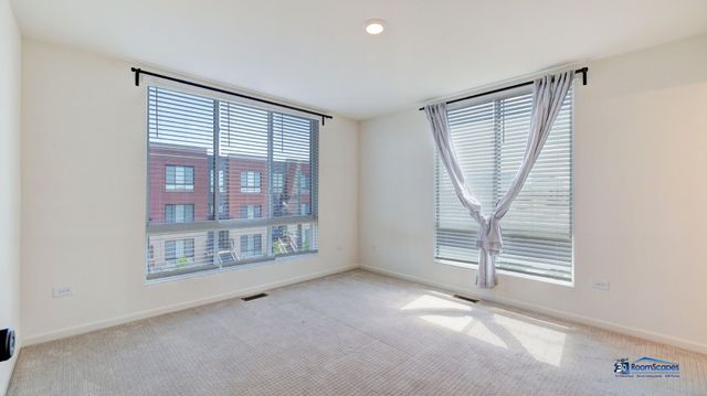 2326 Venture Drive, Schaumburg, IL 60173